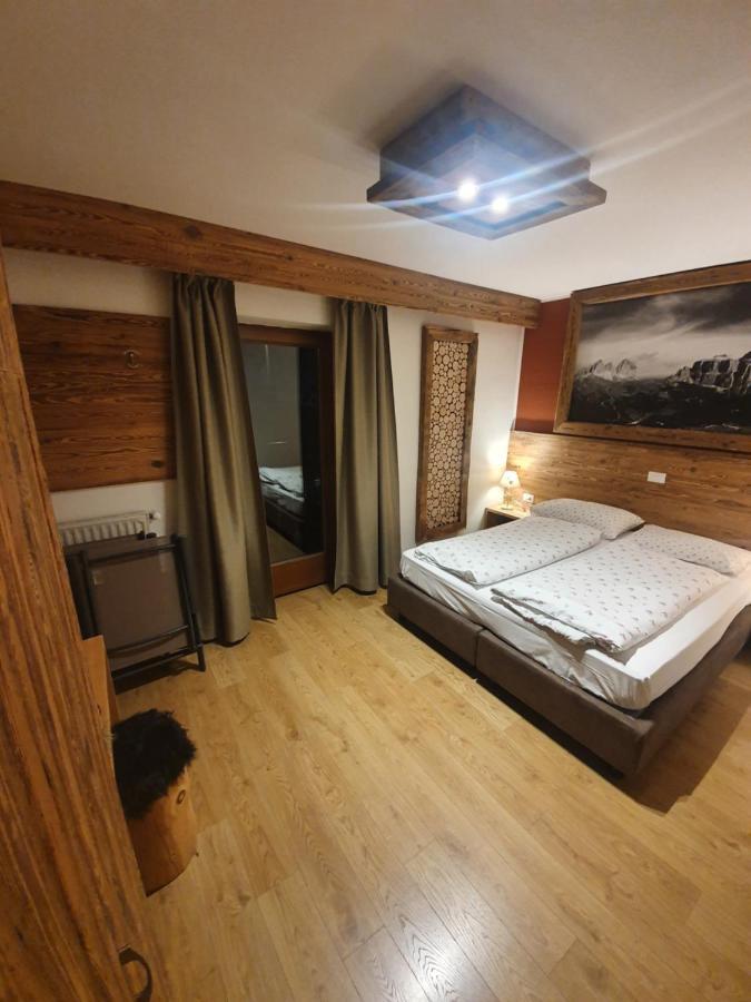 סוראגה Garni Eden Bed And Breakfast מראה חיצוני תמונה
